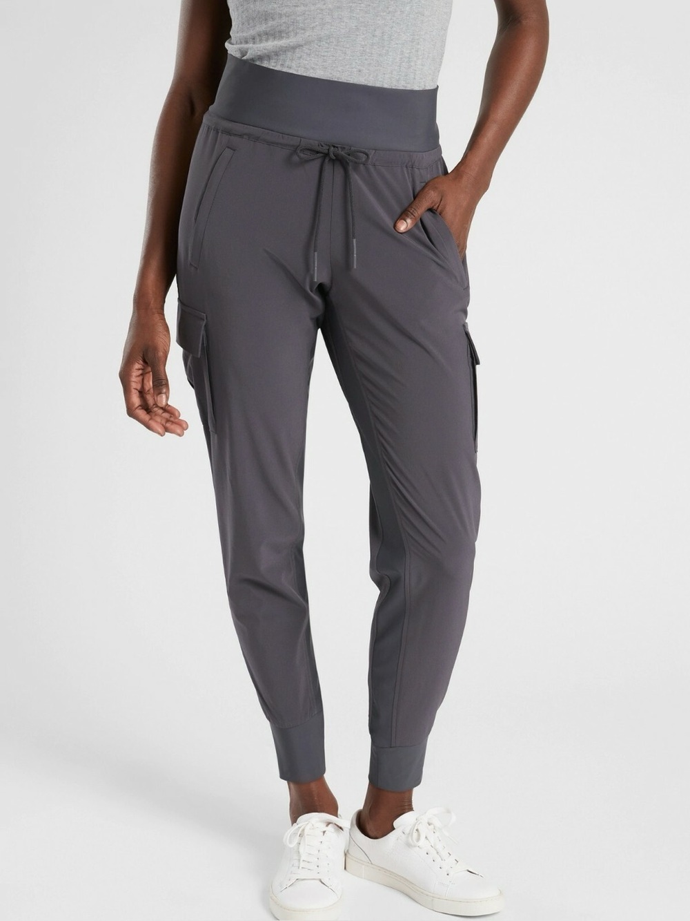 Athleta Sutton Jogger Pant in Grey - Size 2